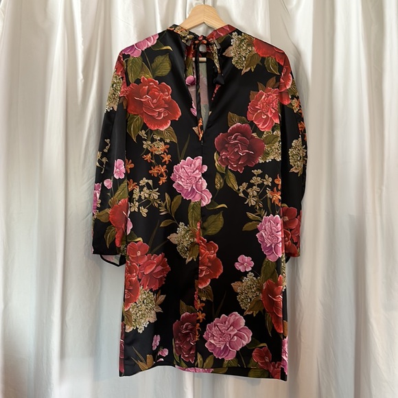 Zara Floral Print mini dress - Picture 3 of 7